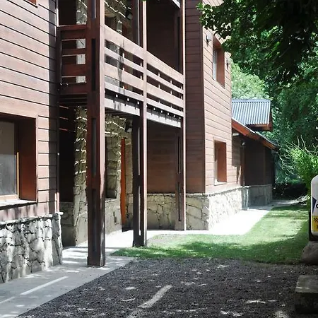 Departamentos Tres De Caballeria San Martin de los Andes Exterior photo